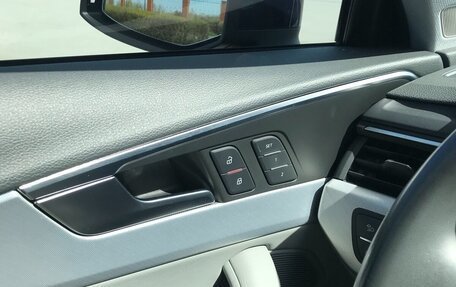 Audi A4, 2019 год, 3 115 000 рублей, 13 фотография