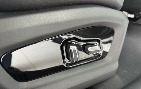 Chery Tiggo 4 I рестайлинг, 2025 год, 2 420 000 рублей, 17 фотография