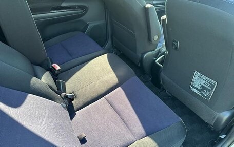 Toyota Wish II, 2017 год, 1 300 666 рублей, 10 фотография