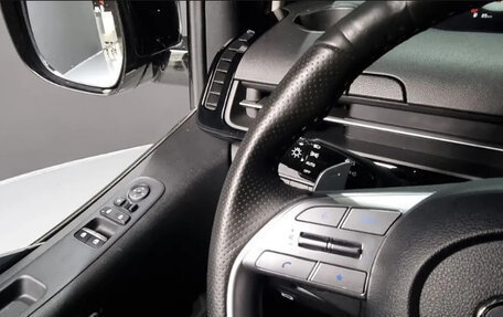 Hyundai Staria, 2022 год, 3 995 010 рублей, 18 фотография