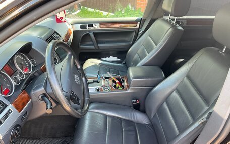 Volkswagen Touareg III, 2009 год, 1 290 000 рублей, 6 фотография