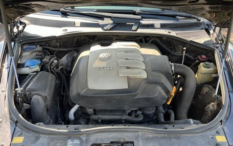 Volkswagen Touareg III, 2009 год, 1 290 000 рублей, 19 фотография
