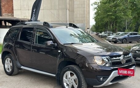 Renault Duster I рестайлинг, 2017 год, 1 075 000 рублей, 2 фотография
