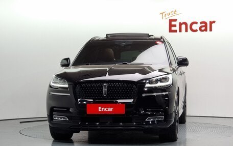Lincoln Aviator II, 2023 год, 6 060 000 рублей, 3 фотография