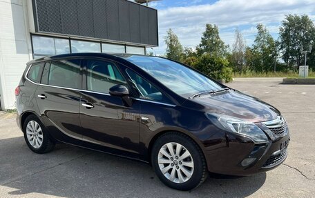 Opel Zafira C рестайлинг, 2013 год, 1 349 000 рублей, 3 фотография