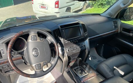 Toyota Land Cruiser 200, 2008 год, 4 500 000 рублей, 7 фотография