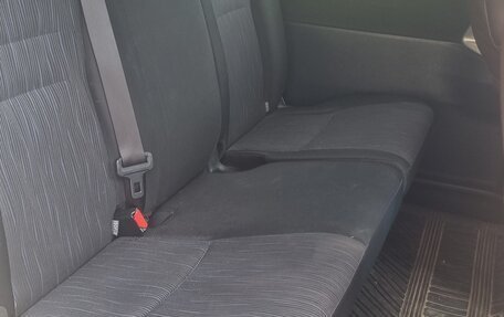 Toyota Noah III, 2013 год, 1 649 000 рублей, 13 фотография
