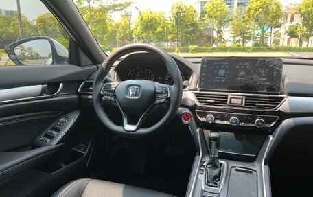 Honda Inspire, 2022 год, 1 594 000 рублей, 10 фотография