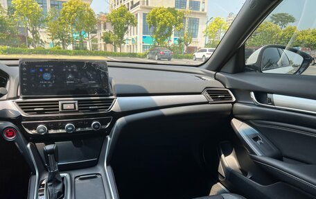 Honda Inspire, 2022 год, 1 594 000 рублей, 15 фотография