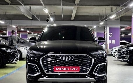 Audi Q5, 2022 год, 4 900 001 рублей, 2 фотография