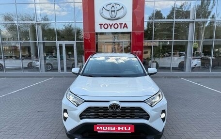 Toyota RAV4, 2022 год, 4 900 000 рублей, 8 фотография