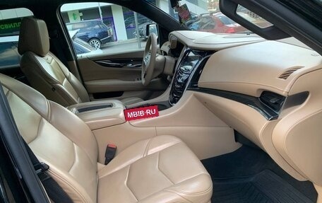 Cadillac Escalade IV, 2019 год, 5 099 000 рублей, 17 фотография