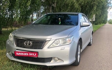 Toyota Camry, 2012 год, 1 750 000 рублей, 4 фотография