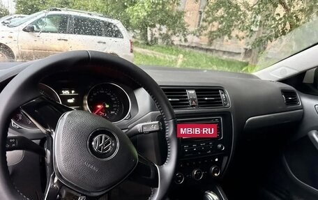 Volkswagen Jetta VI, 2015 год, 555 000 рублей, 4 фотография