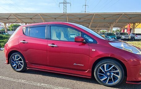 Nissan Leaf I, 2017 год, 1 100 000 рублей, 27 фотография