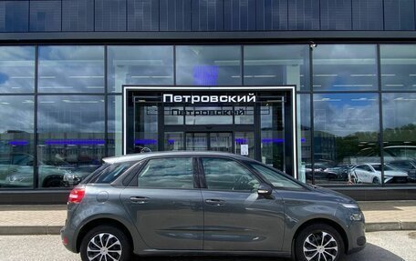 Citroen C4 Picasso II рестайлинг, 2014 год, 700 000 рублей, 6 фотография