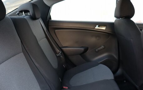 Hyundai Solaris II рестайлинг, 2013 год, 830 000 рублей, 14 фотография