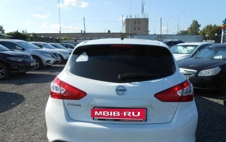 Nissan Tiida, 2015 год, 935 000 рублей, 6 фотография