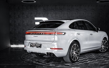 Porsche Cayenne III, 2023 год, 15 700 000 рублей, 2 фотография
