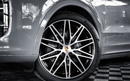 Porsche Cayenne III, 2023 год, 15 700 000 рублей, 39 фотография