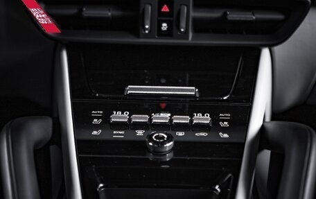 Porsche Cayenne III, 2023 год, 15 700 000 рублей, 19 фотография