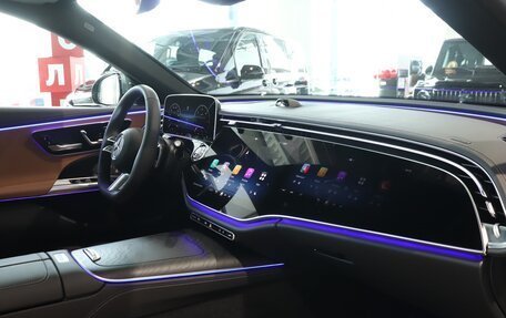 Mercedes-Benz E-Класс, 2024 год, 10 750 000 рублей, 15 фотография
