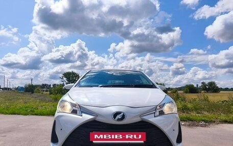 Toyota Vitz, 2019 год, 1 039 000 рублей, 5 фотография