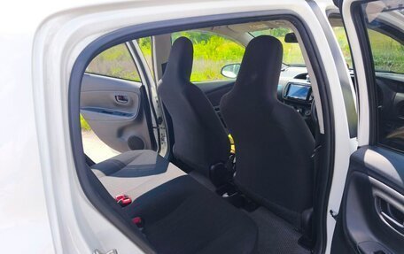 Toyota Vitz, 2019 год, 1 039 000 рублей, 20 фотография