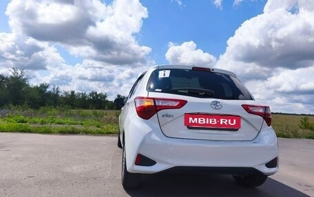 Toyota Vitz, 2019 год, 1 039 000 рублей, 15 фотография