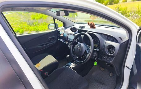 Toyota Vitz, 2019 год, 1 039 000 рублей, 24 фотография