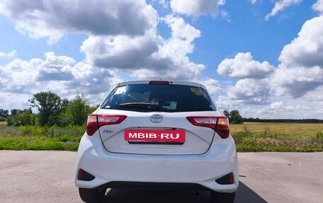Toyota Vitz, 2019 год, 1 039 000 рублей, 16 фотография
