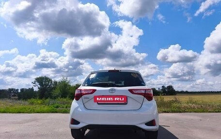 Toyota Vitz, 2019 год, 1 039 000 рублей, 14 фотография