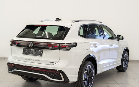 Volkswagen Tiguan, 2024 год, 6 002 550 рублей, 2 фотография