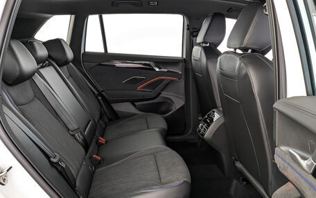 Volkswagen Tiguan, 2024 год, 6 002 550 рублей, 12 фотография
