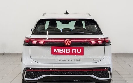 Volkswagen Tiguan, 2024 год, 6 002 550 рублей, 6 фотография