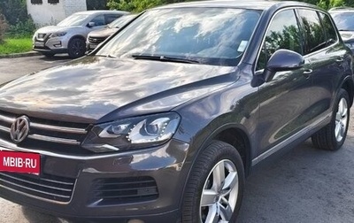 Volkswagen Touareg III, 2011 год, 1 999 000 рублей, 1 фотография