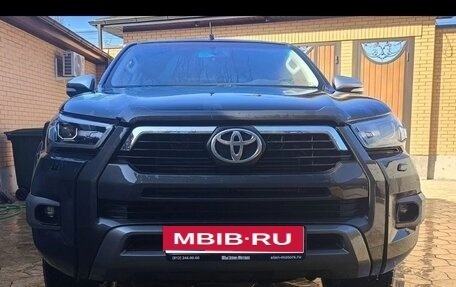 Toyota Hilux VIII, 2015 год, 2 750 000 рублей, 1 фотография