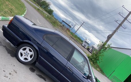 BMW 5 серия, 1994 год, 340 000 рублей, 2 фотография