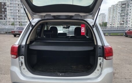 Mitsubishi Outlander III рестайлинг 3, 2015 год, 1 599 000 рублей, 9 фотография