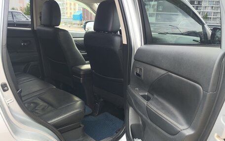 Mitsubishi Outlander III рестайлинг 3, 2015 год, 1 599 000 рублей, 15 фотография