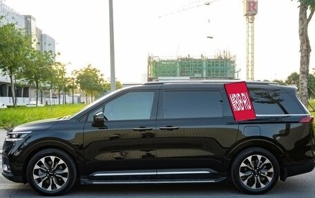 KIA Carnival, 2022 год, 3 780 000 рублей, 3 фотография