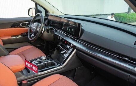 KIA Carnival, 2022 год, 3 780 000 рублей, 10 фотография