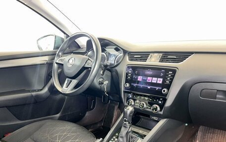 Skoda Octavia, 2019 год, 1 837 000 рублей, 11 фотография