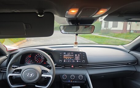 Hyundai Elantra, 2022 год, 1 450 000 рублей, 13 фотография