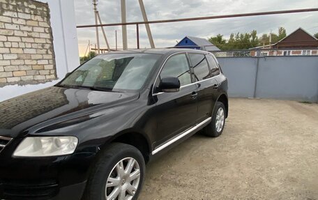 Volkswagen Touareg III, 2005 год, 380 000 рублей, 4 фотография