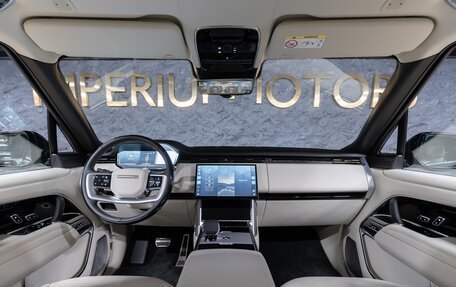 Land Rover Range Rover IV рестайлинг, 2025 год, 23 990 000 рублей, 9 фотография