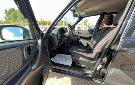 Chevrolet Niva I рестайлинг, 2017 год, 799 000 рублей, 8 фотография