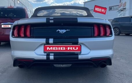 Ford Mustang VI рестайлинг, 2017 год, 2 950 000 рублей, 5 фотография