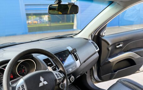 Mitsubishi Outlander III рестайлинг 3, 2008 год, 1 145 000 рублей, 8 фотография
