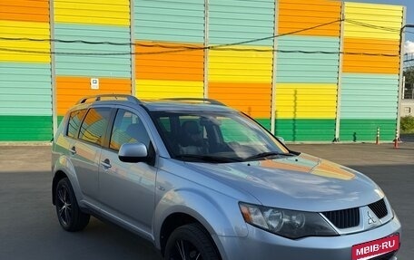 Mitsubishi Outlander III рестайлинг 3, 2008 год, 1 145 000 рублей, 3 фотография